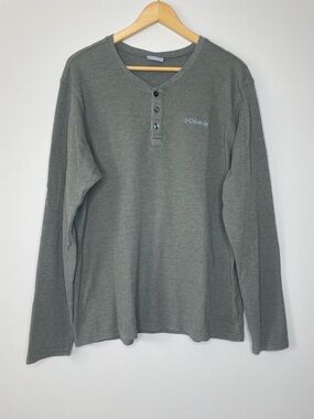 Columbia Men's Green Long Sleeve Thermal Henley